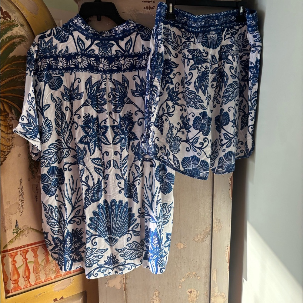 FARM Rio Blue and White Men Shorts set - Picture 16 of 16